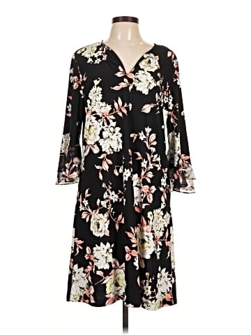 Roz & Ali Casual Dress (view 1)