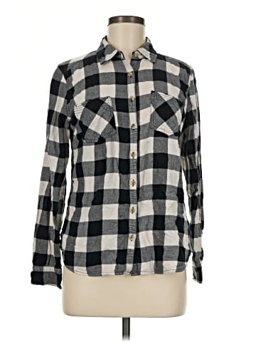 Maurices Long Sleeve Button-Down Shirt (view 1)