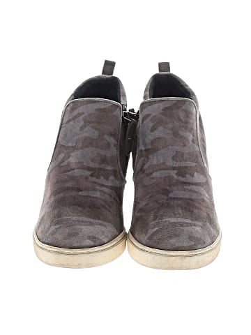Susina Wedges (view 2)