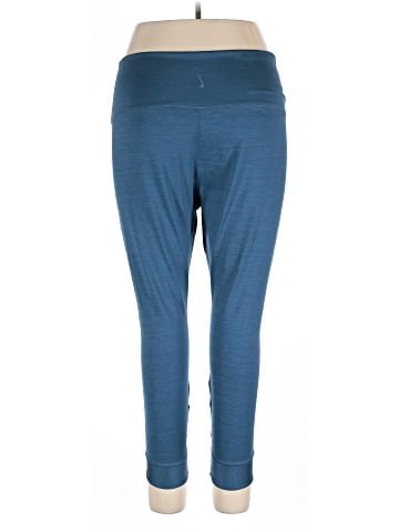 Nike Active Pants (view 2)