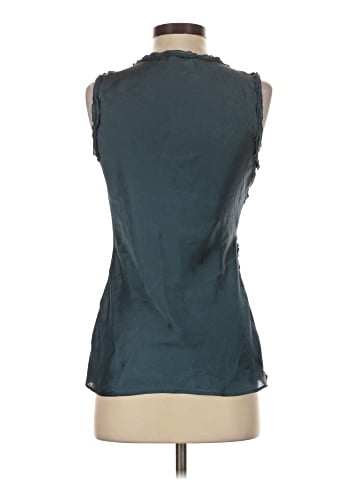 Kenar Sleeveless Blouse (view 2)