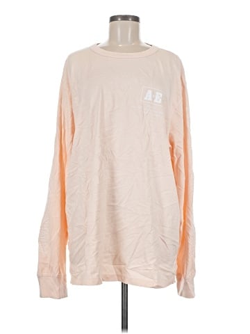 American Eagle Outfitters Long Sleeve T-Shirt (view 1)