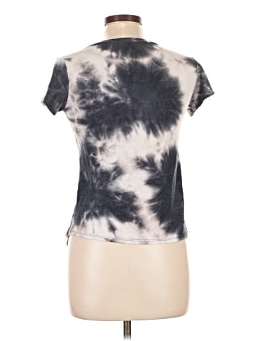 Free Kisses Short Sleeve T-Shirt (view 2)