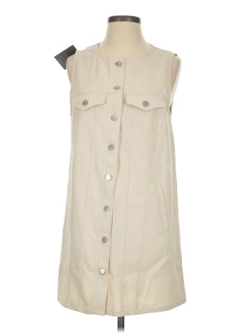 Le Lis Casual Dress (view 1)