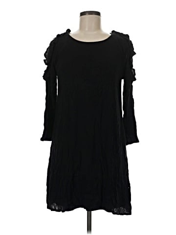 Old Navy Casual Dress (view 1)