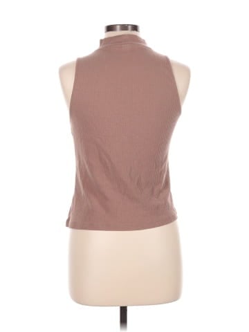 Old Navy Sleeveless Top (view 2)