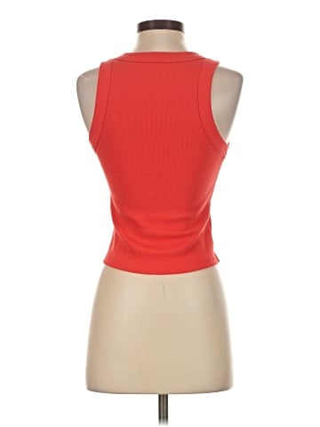 Old Navy Sleeveless T-Shirt (view 2)