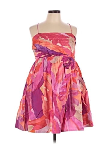 H&M Cocktail Dress (view 1)
