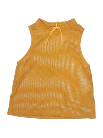 Gap Fit Sleeveless T-Shirt (view 1)