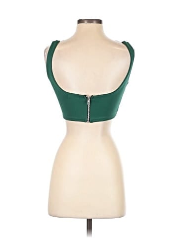 PrettyLittleThing Sports Bra (view 2)