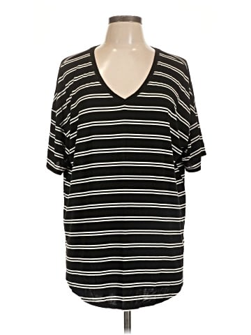 Time and Tru Short Sleeve T-Shirt (view 1)