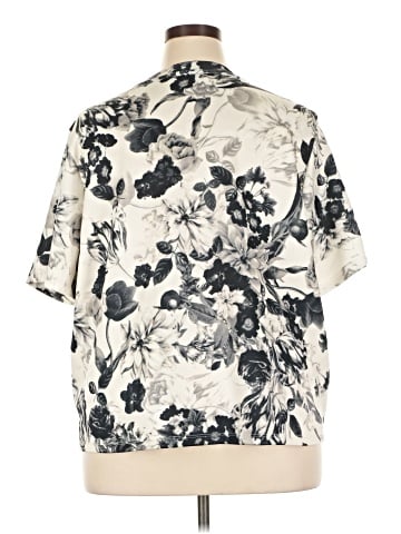 T Tahari Short Sleeve T-Shirt (view 2)