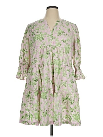 Crown & Ivy Casual Dress (view 1)