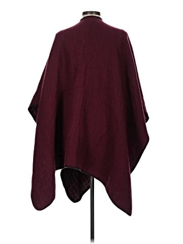 Woolrich Poncho (view 2)