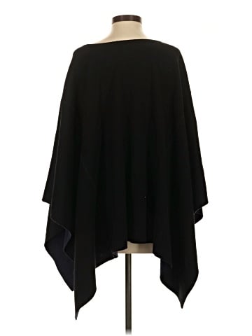 Vineyard Vines Poncho (view 2)