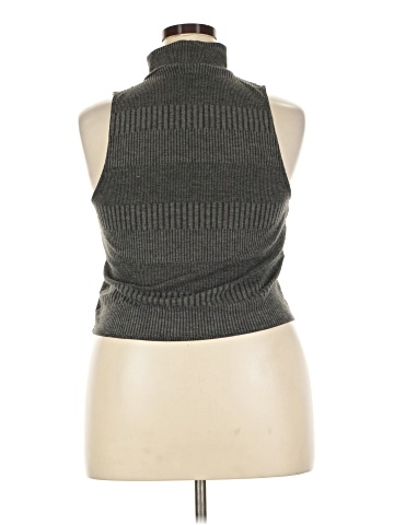 American Eagle Outfitters Sweater Vest (view 2)