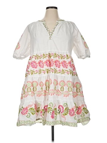 Crown & Ivy Casual Dress (view 1)
