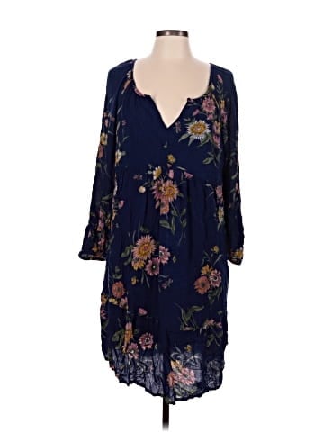 Old Navy Casual Dress (view 1)