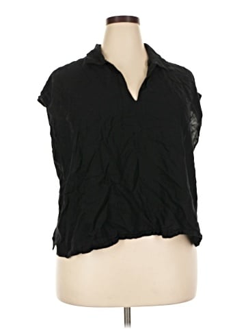 Old Navy Sleeveless Blouse (view 1)