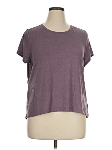 Athleta Short Sleeve T-Shirt (view 1)