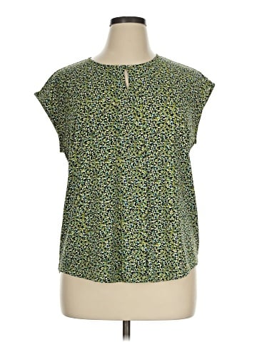 Liz Claiborne Short Sleeve Blouse (view 1)