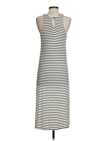 Charlotte Russe Sleeveless Top (view 2)