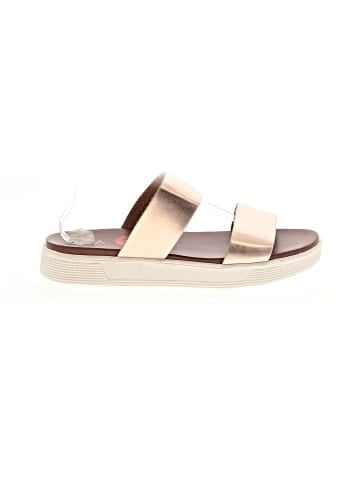 Mia Sandals (view 1)