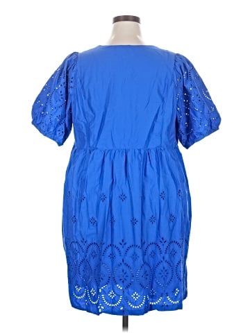 Old Navy Casual Dress (view 2)