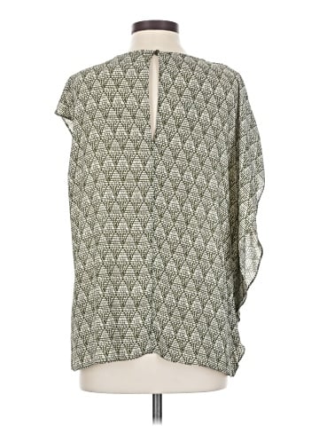 H By Halston Kimono (view 2)