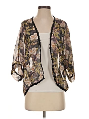 Lily White Kimono (view 1)