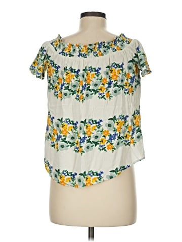 Old Navy Short Sleeve T-Shirt (view 2)