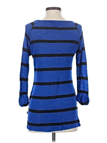 Attention Pullover Sweater (view 2)