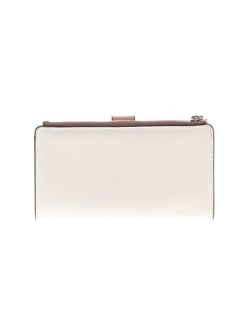 Unbranded Wallet (view 2)