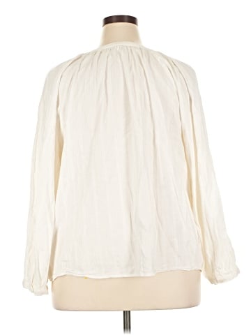 Old Navy 3/4 Sleeve Blouse (view 2)
