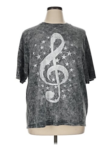 Hot Topic Short Sleeve T-Shirt (view 1)