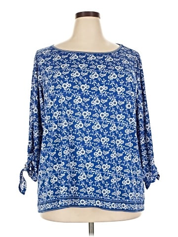 Max Studio 3/4 Sleeve T-Shirt (view 1)