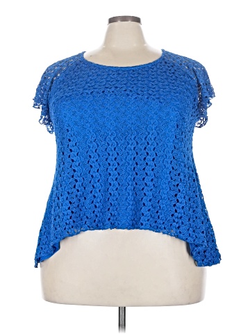 Beverly Drive Short Sleeve Top (view 1)