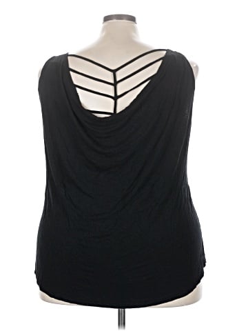 Maurices Sleeveless T-Shirt (view 2)