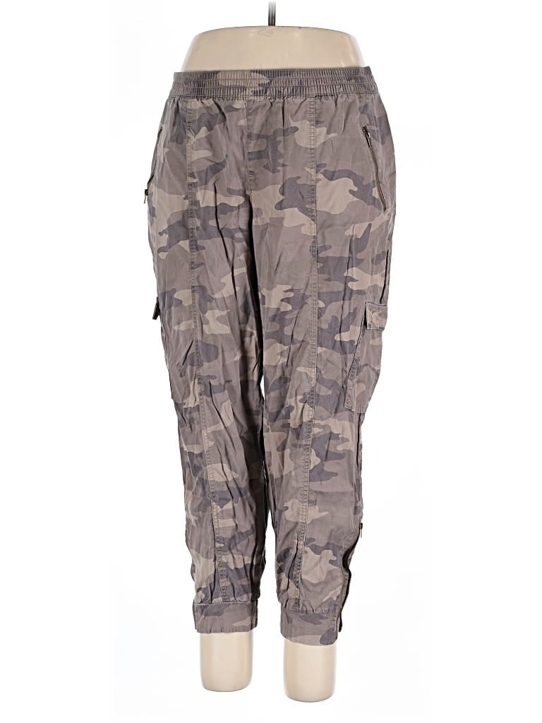 Pre-owned Lane Bryant Cargo Pants In Gray