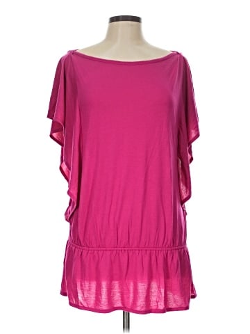 Old Navy Short Sleeve T-Shirt (view 1)