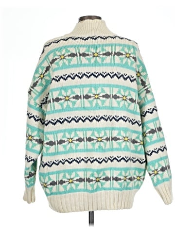American Eagle Outfitters Pullover Sweater (view 2)