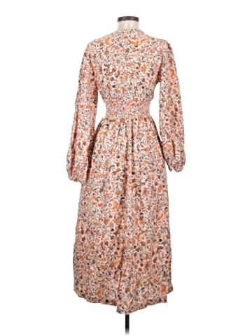 Old Navy Casual Dress (view 2)