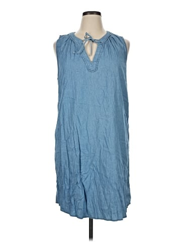Old Navy Casual Dress (view 1)