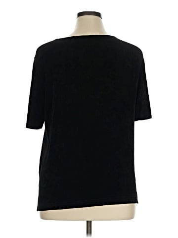 Vikki Vi Short Sleeve T-Shirt (view 2)