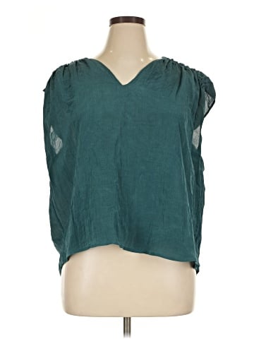Simply Vera Vera Wang Sleeveless Blouse (view 1)