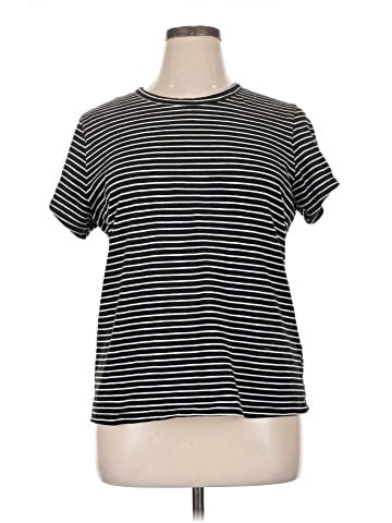 Time and Tru Short Sleeve T-Shirt (view 1)