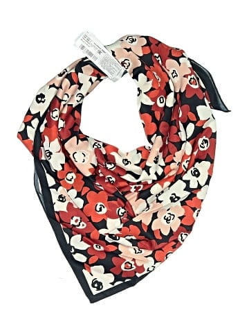 MNG Scarf (view 1)