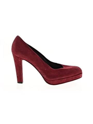 Stuart Weitzman Heels (view 1)