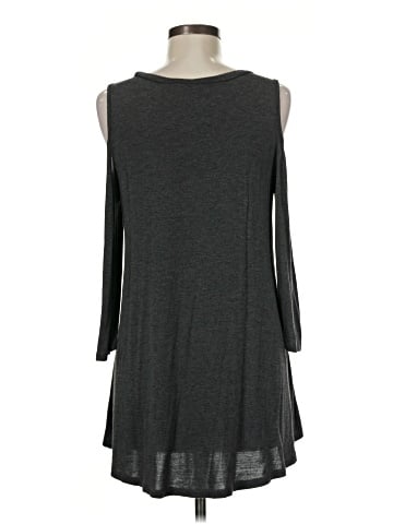 Closet 3/4 Sleeve T-Shirt (view 2)