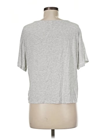 Old Navy Short Sleeve T-Shirt (view 2)